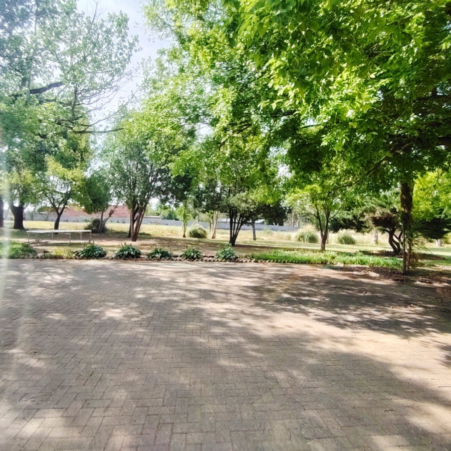 Commercial Property for Sale in Roodewal Free State